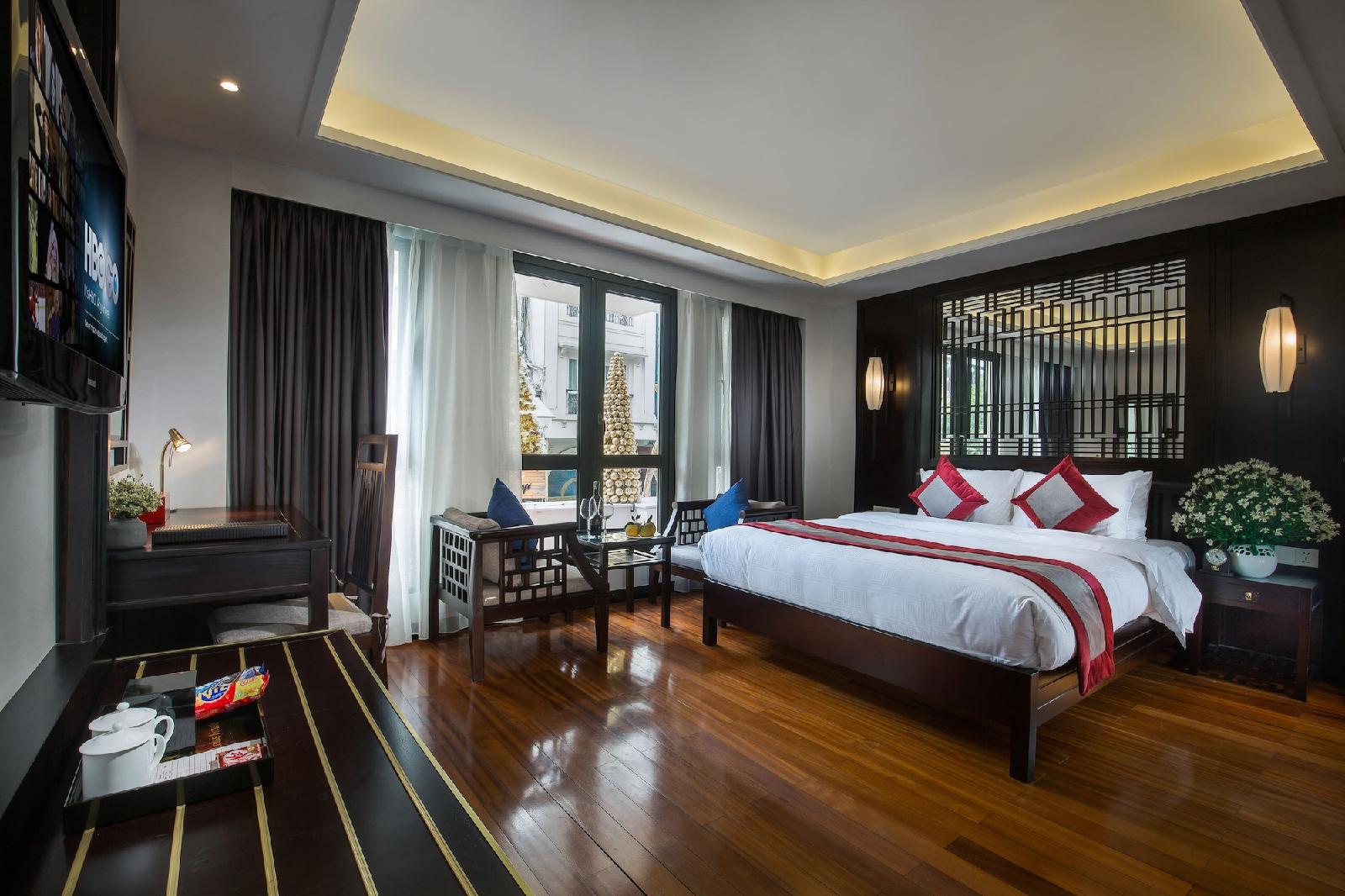 Golden Lotus Hotel