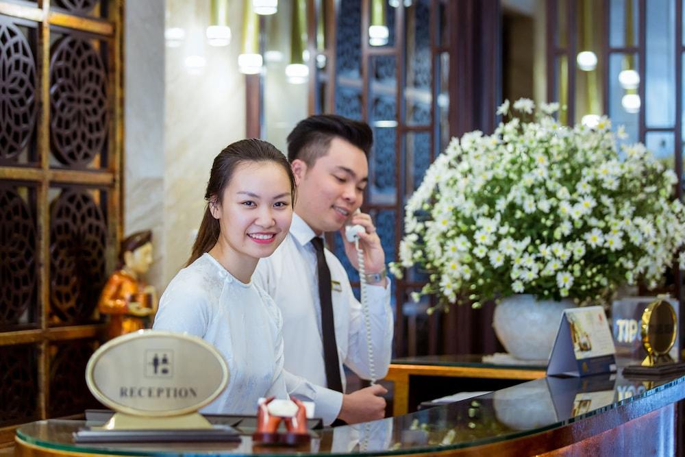 Golden Lotus Hotel