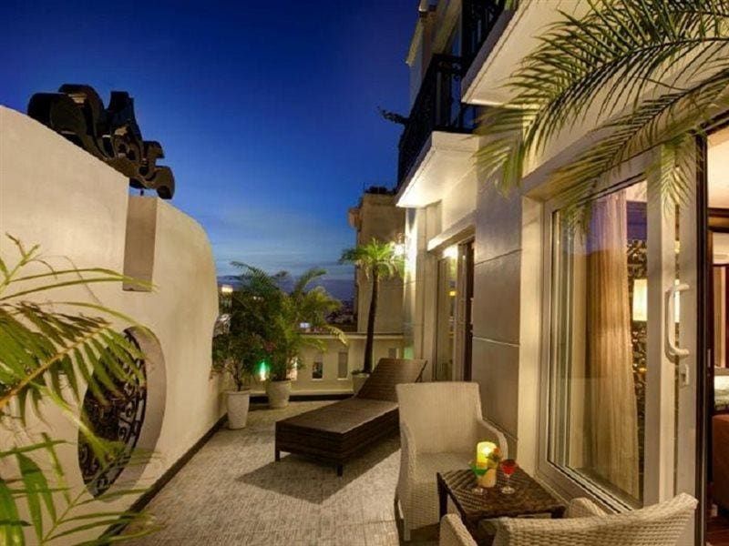 Golden Lotus Hotel
