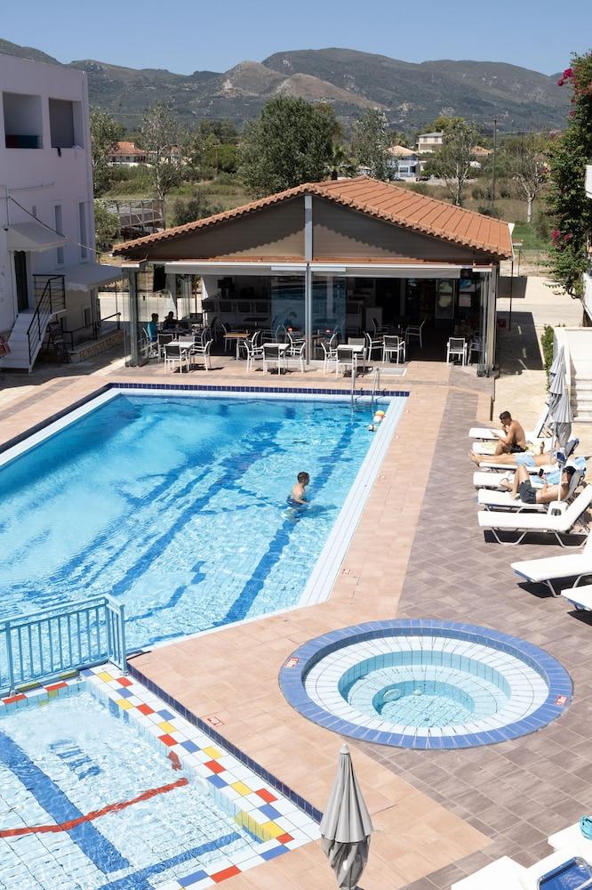 Oscar Hotel
