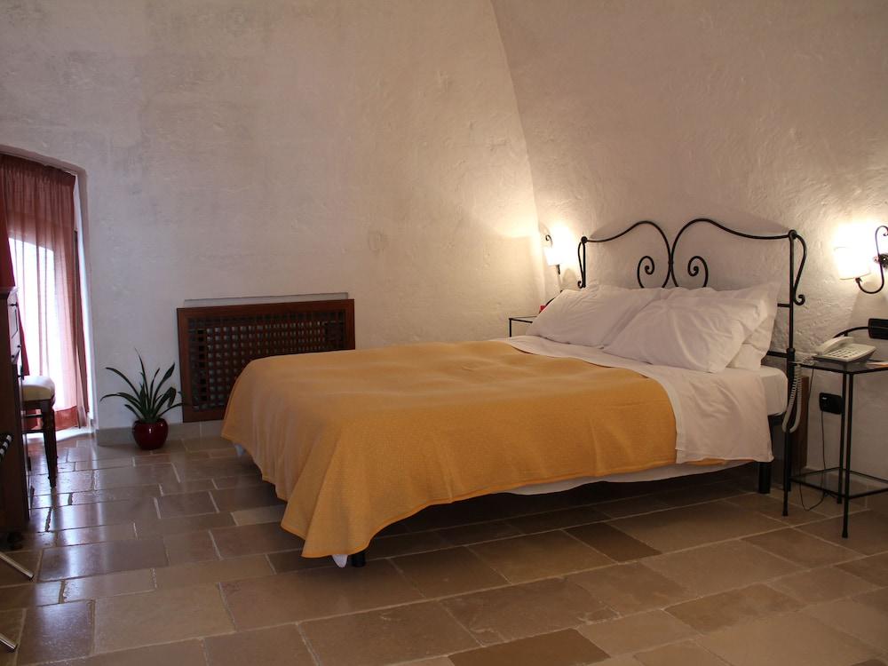 Masseria Fortificata Donnaloia