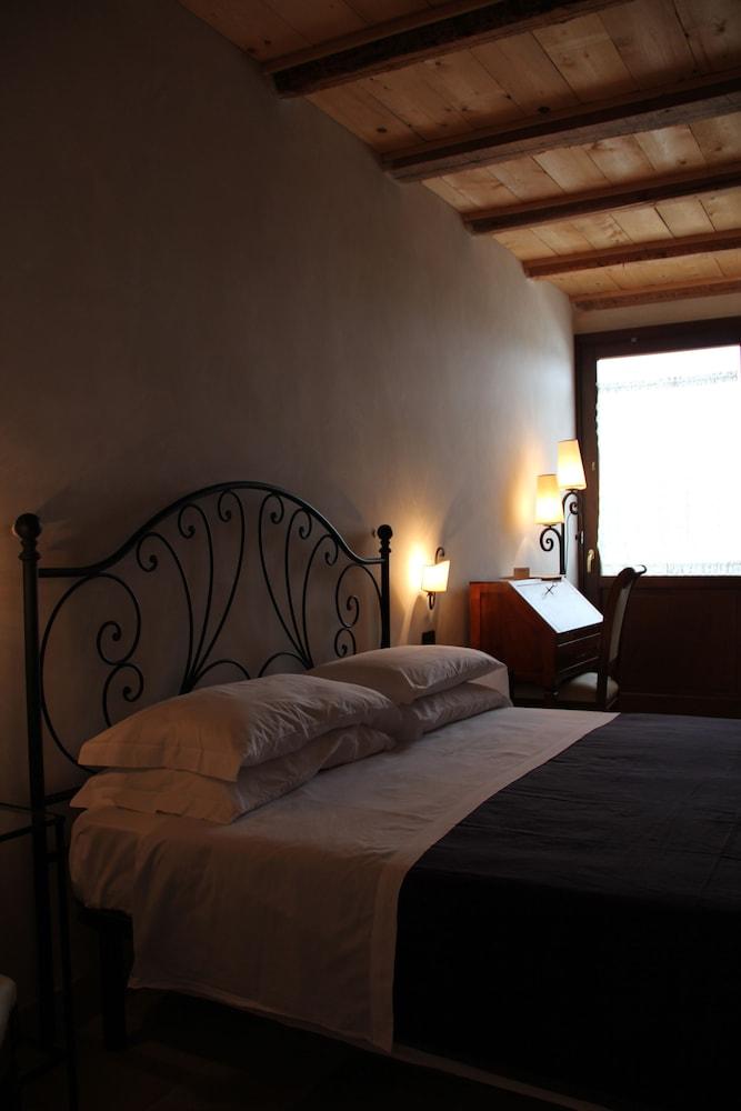 Masseria Fortificata Donnaloia