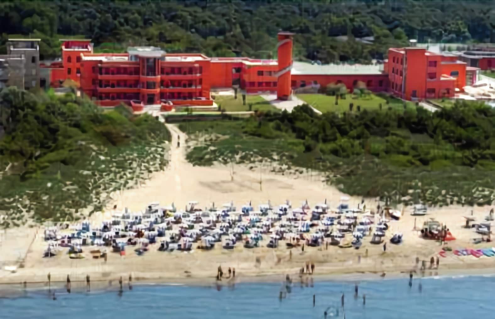 Baia Toscana Resort