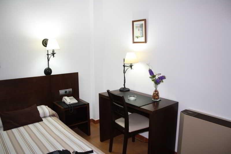 Hotel Del Carmen