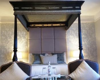 The Swan Hotel