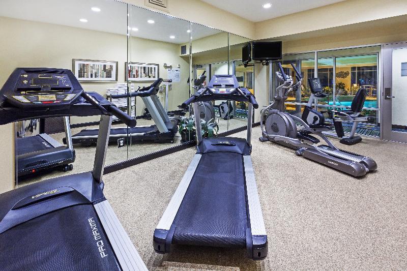 Holiday Inn Express Hotel & Suites Houston-Downtown Convention Center