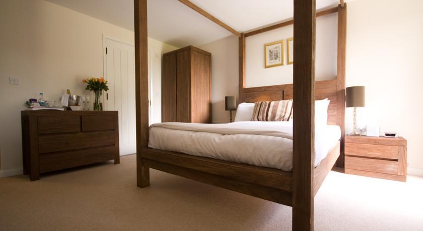 Crouchers Country Hotel - Hotel