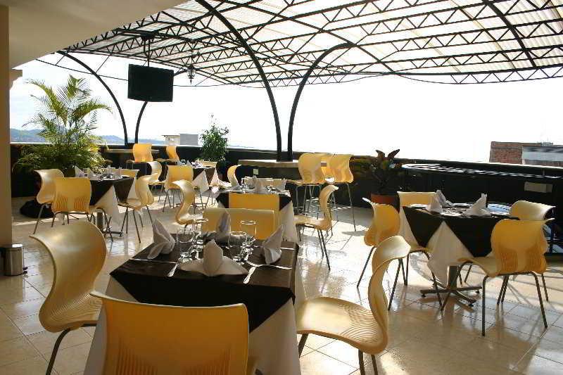 Luxor Plaza