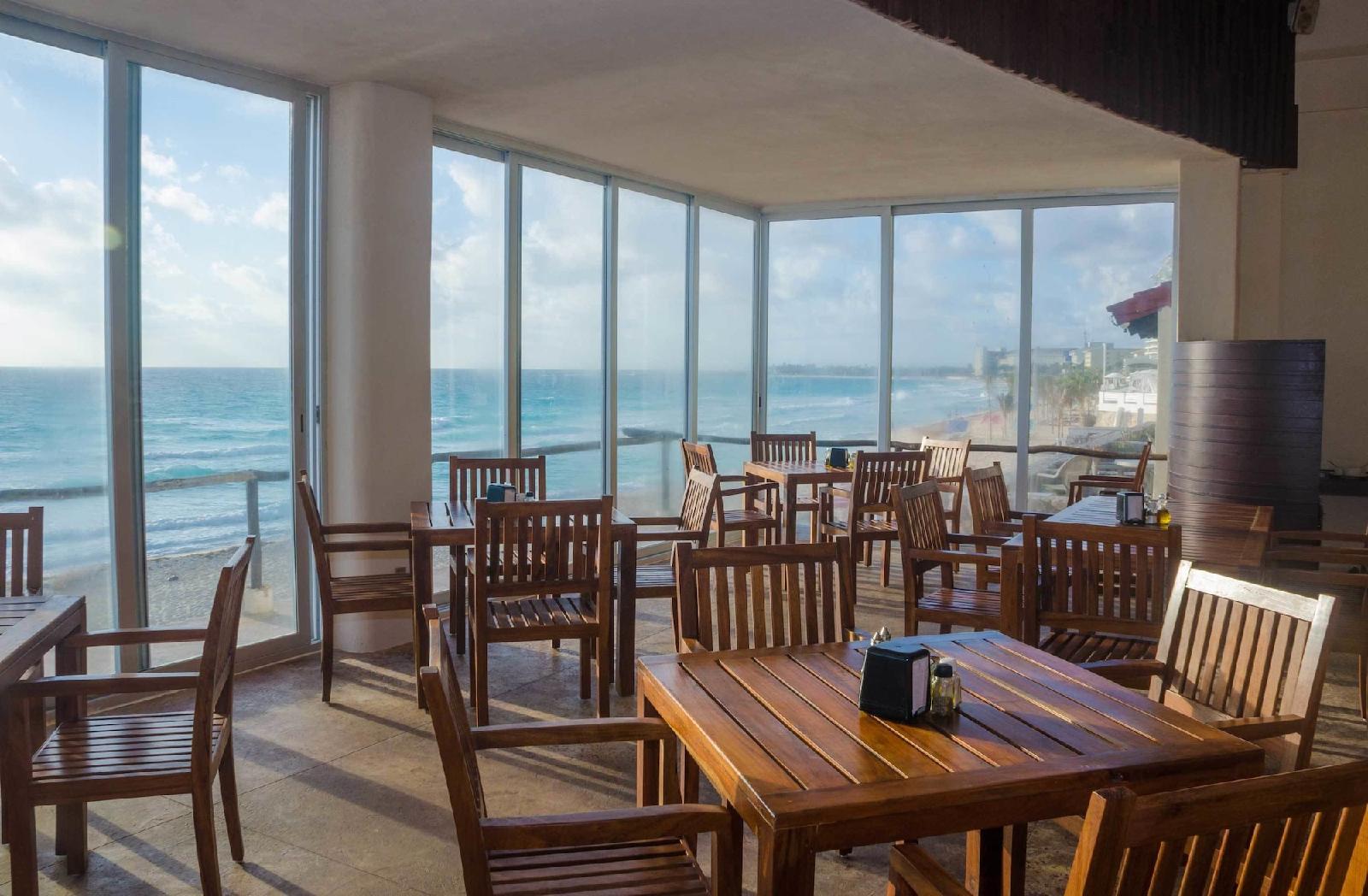 Bsea Cancun Plaza