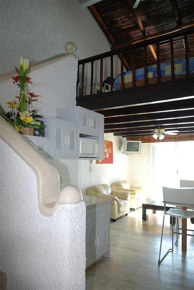 Bsea Cancun Plaza