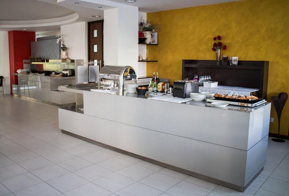 Acapulco Hotel Cattolica
