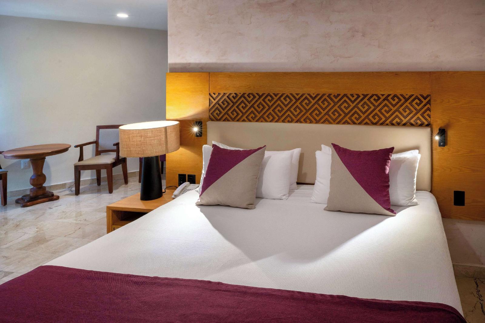 Viva Wyndham Azteca