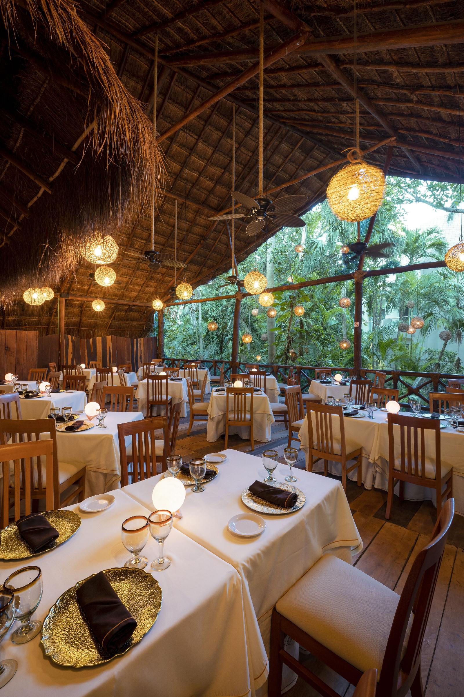 Viva Wyndham Azteca