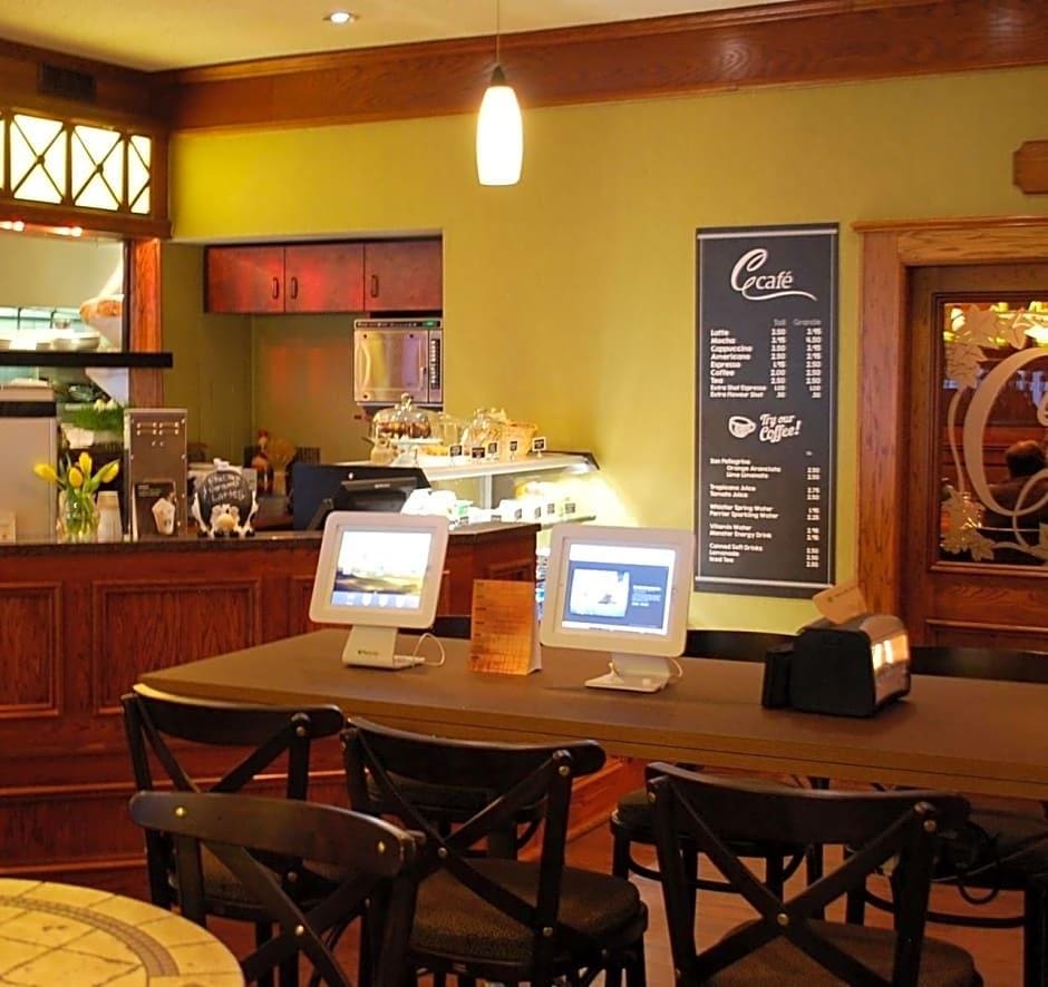 Crest Hotel