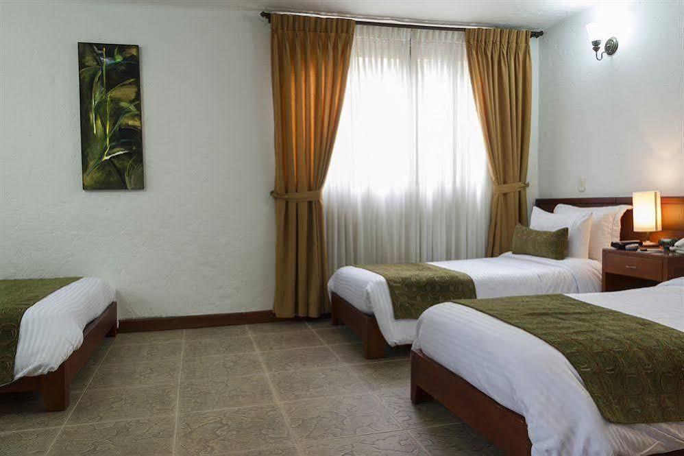 La Campana Boutique