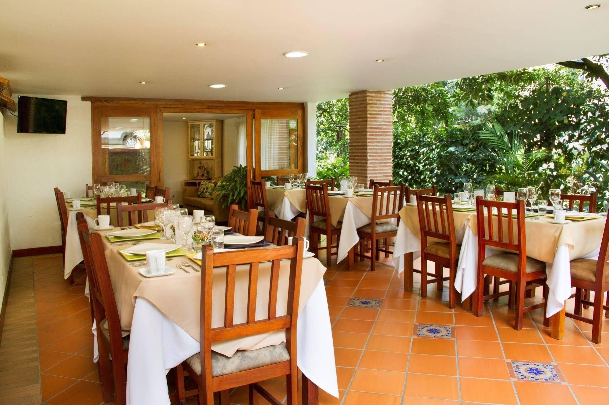 La Campana Boutique