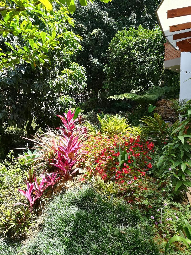 La Campana Boutique