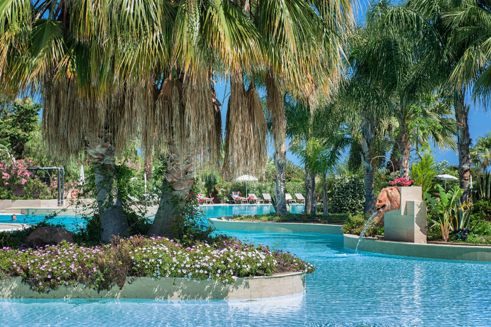 Acacia Resort