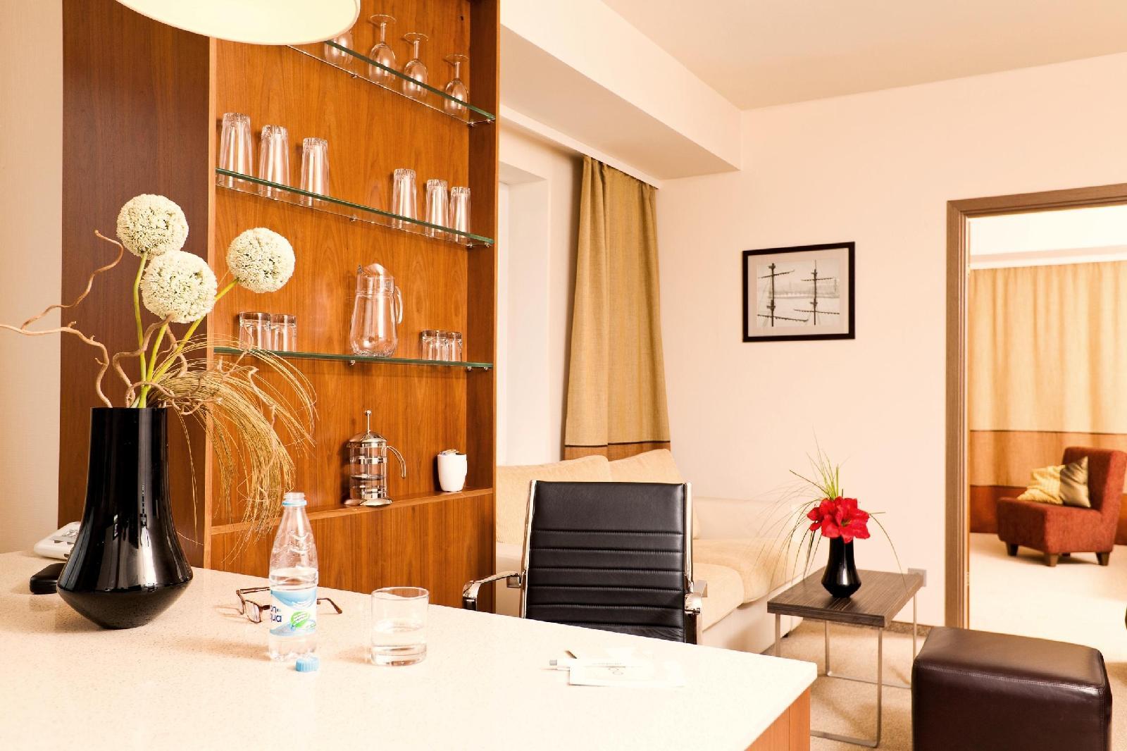 Apart-hotel Moskovskye Vorota (ex.Staybridge Suites)
