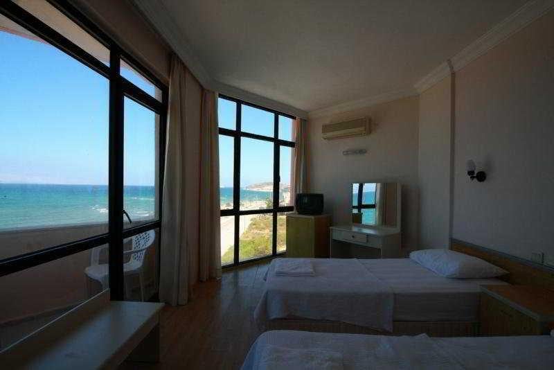 Wa Cesme Farm Hotel Beach Resort & Spa