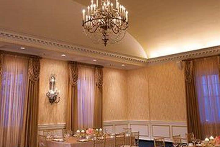 Dearborn Inn, A Marriott Hotel