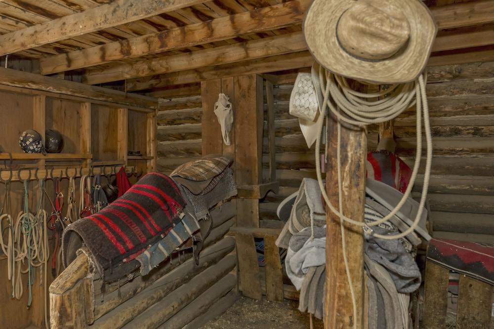 TA Guest Ranch
