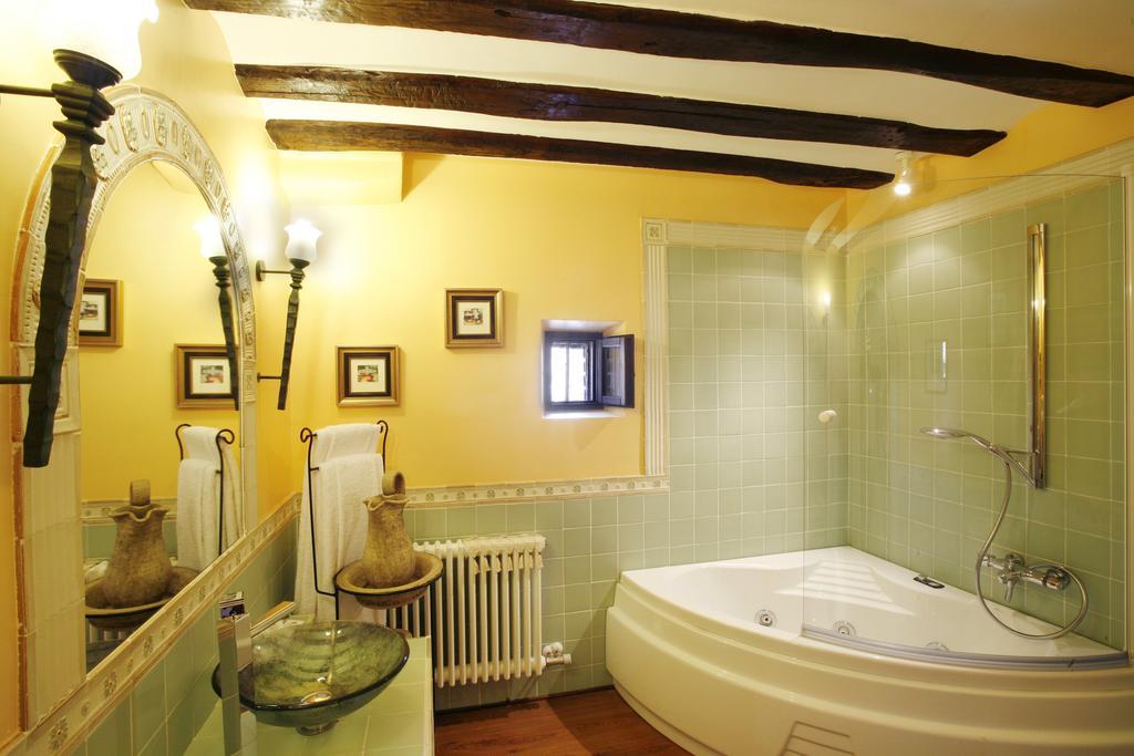 Real Casona De Las Amas