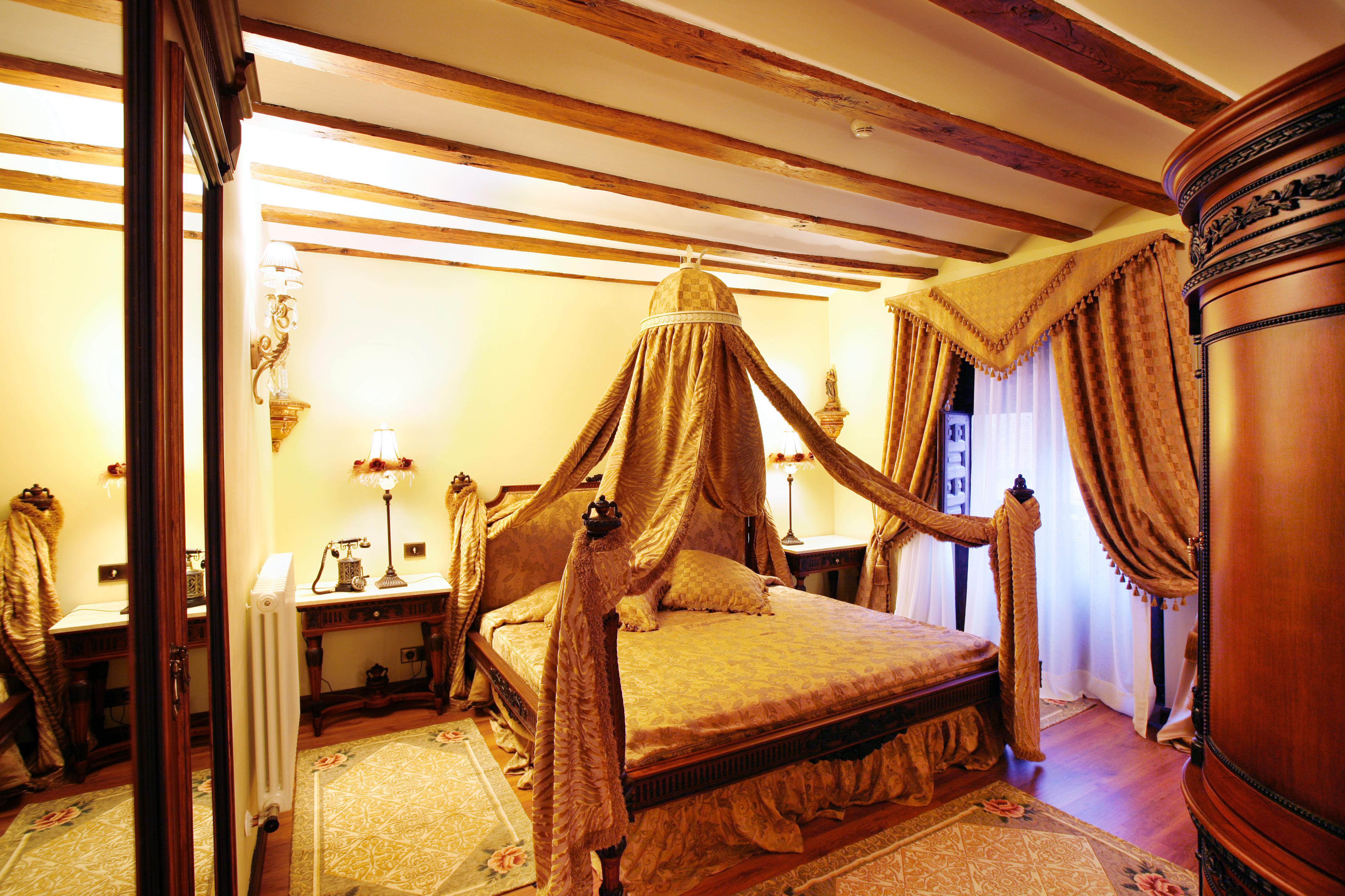 Real Casona De Las Amas
