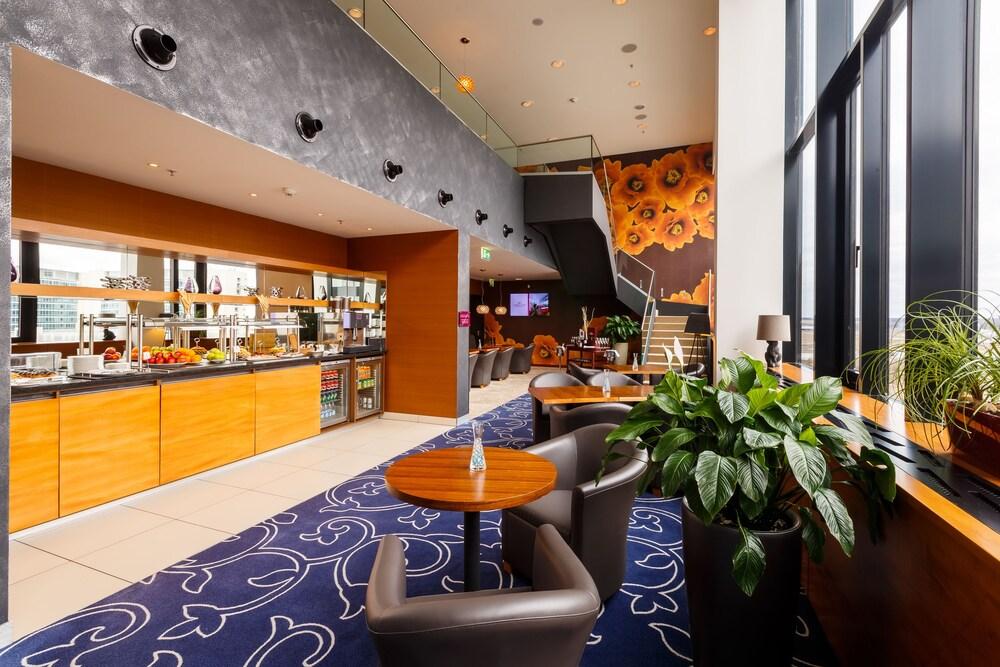 Crowne Plaza St. Petersburg Airport