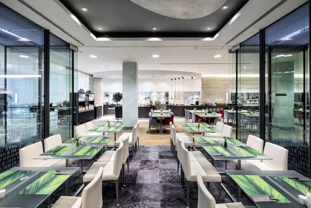 Vienna House by Wyndham Andel's Prague