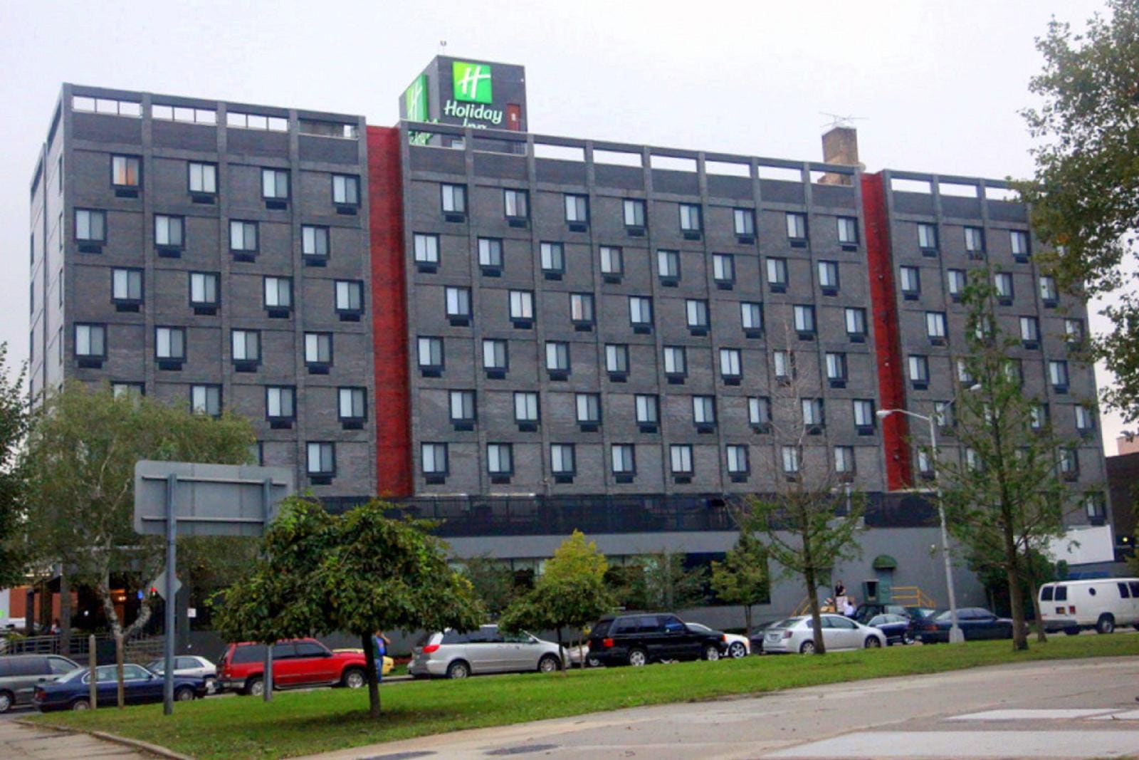 Holiday Inn LaGuardia Airport