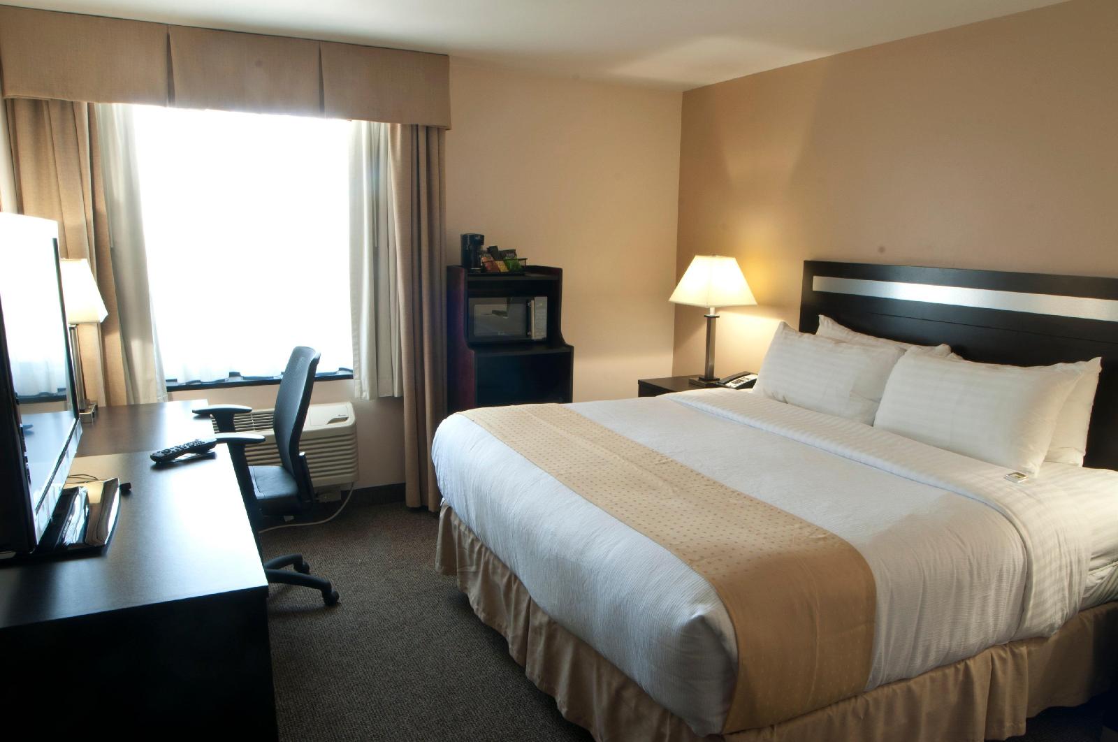 Holiday Inn LaGuardia Airport