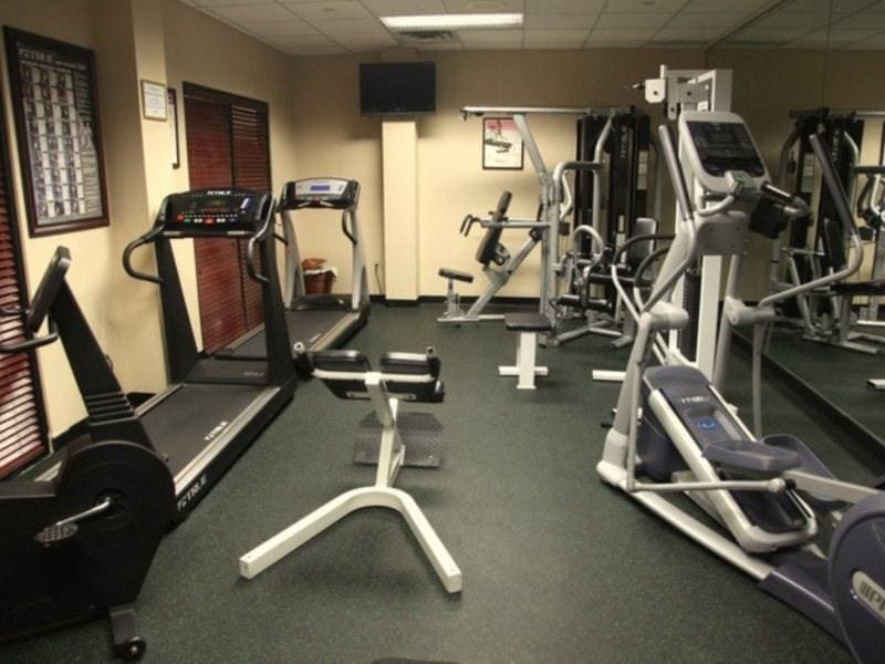 Holiday Inn LaGuardia Airport