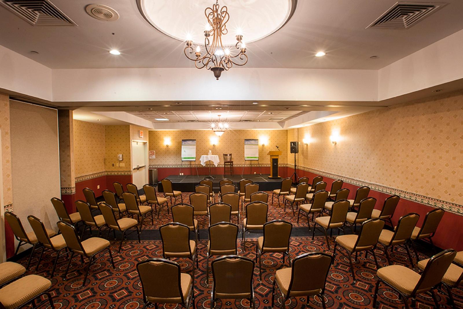 Holiday Inn LaGuardia Airport
