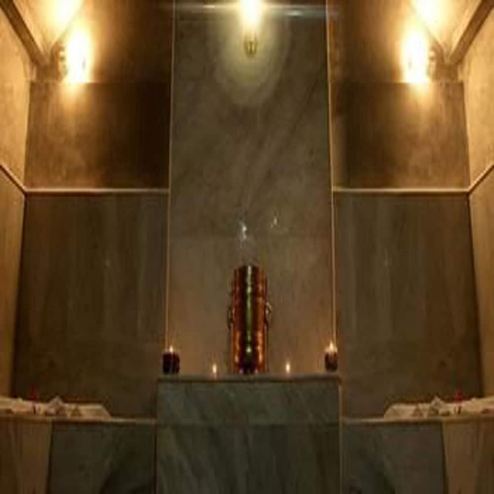 Rawabi Hotel & Spa