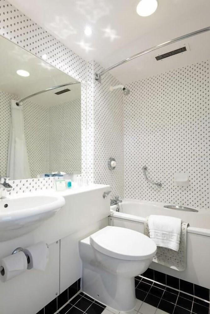 Hallmark Hotel Flitwick Manor