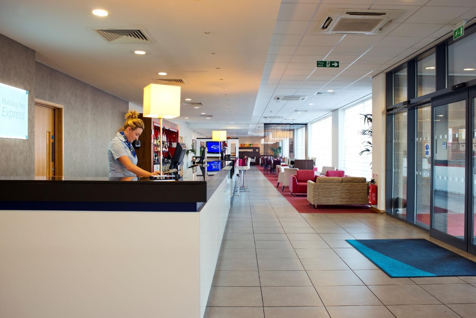 Holiday Inn Express Rotherham - North