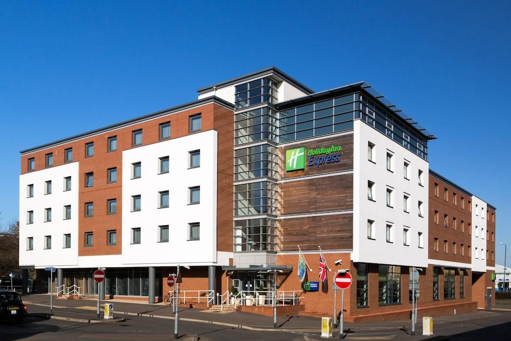 Holiday inn Express Harlow