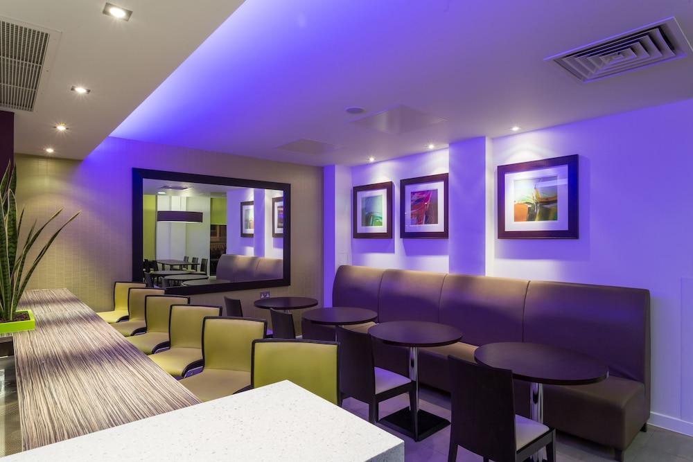 Holiday inn Express Harlow