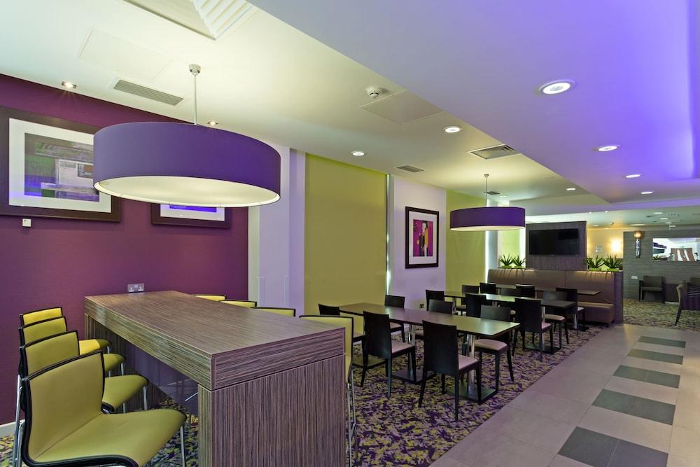 Holiday inn Express Harlow
