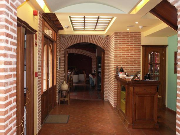 Puerta Sepulveda