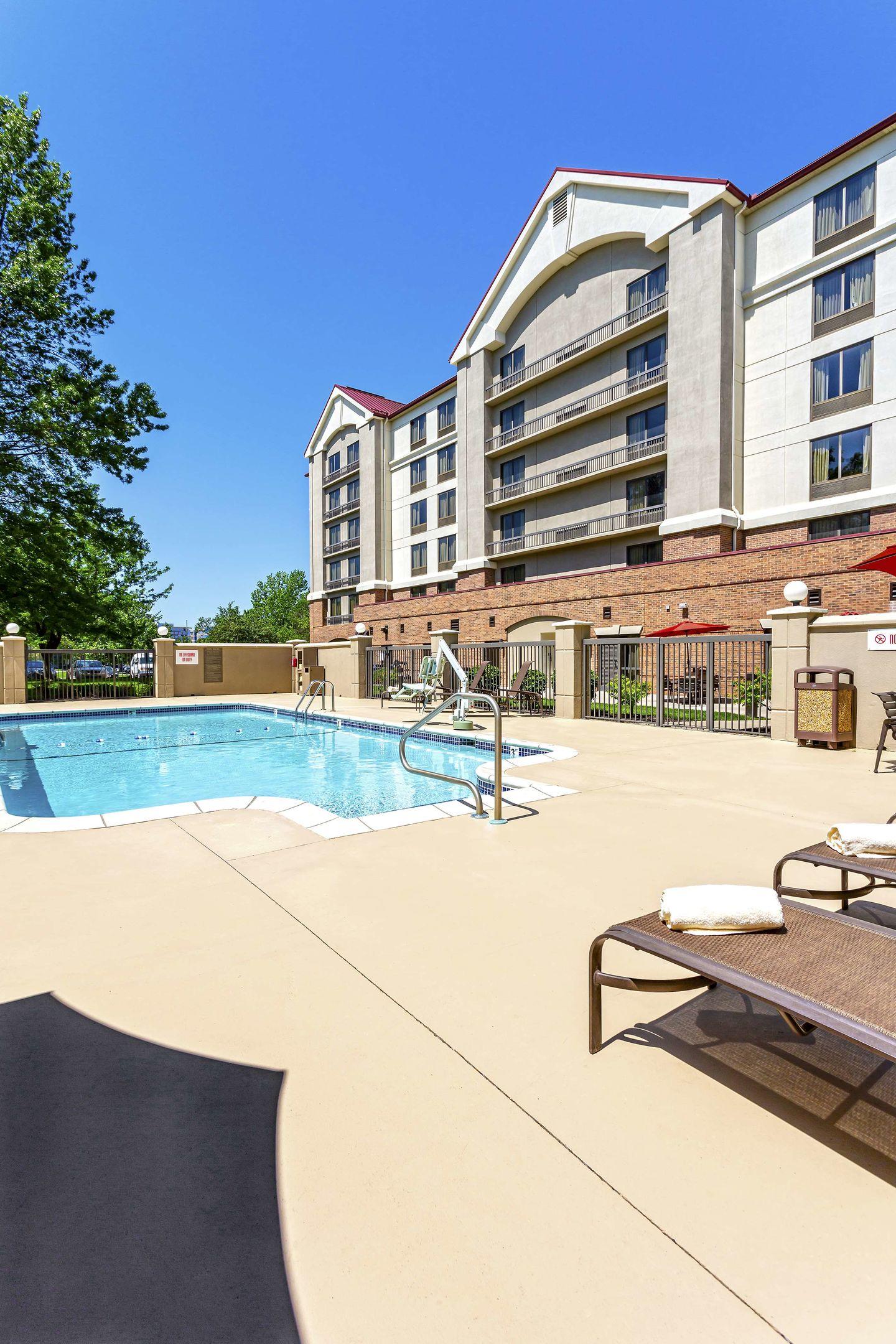 Hyatt Place Kansas City/Overland Park/Convention Center