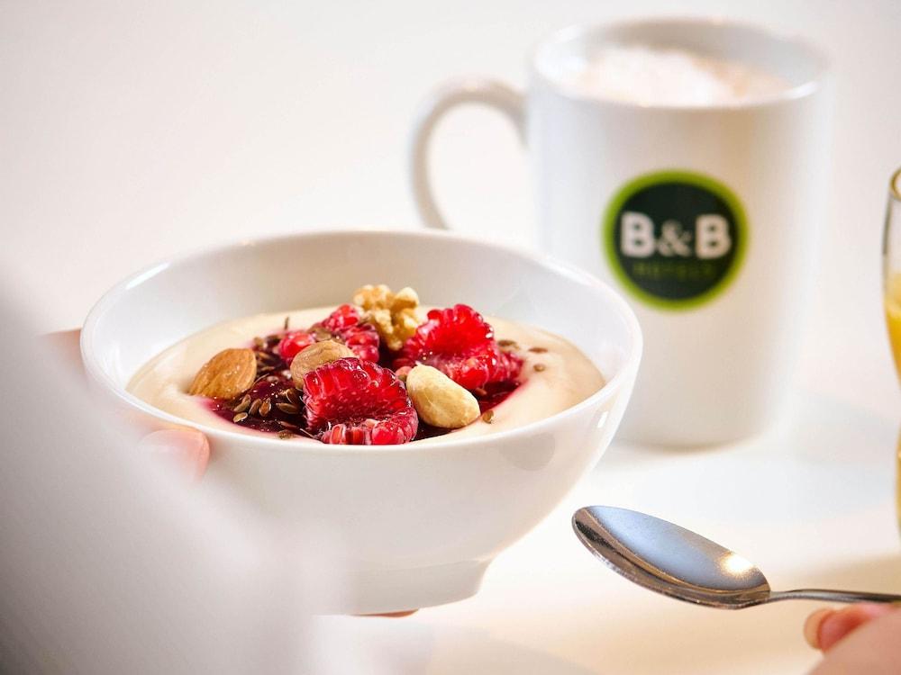 B&B HOTEL Hamburg-Airport