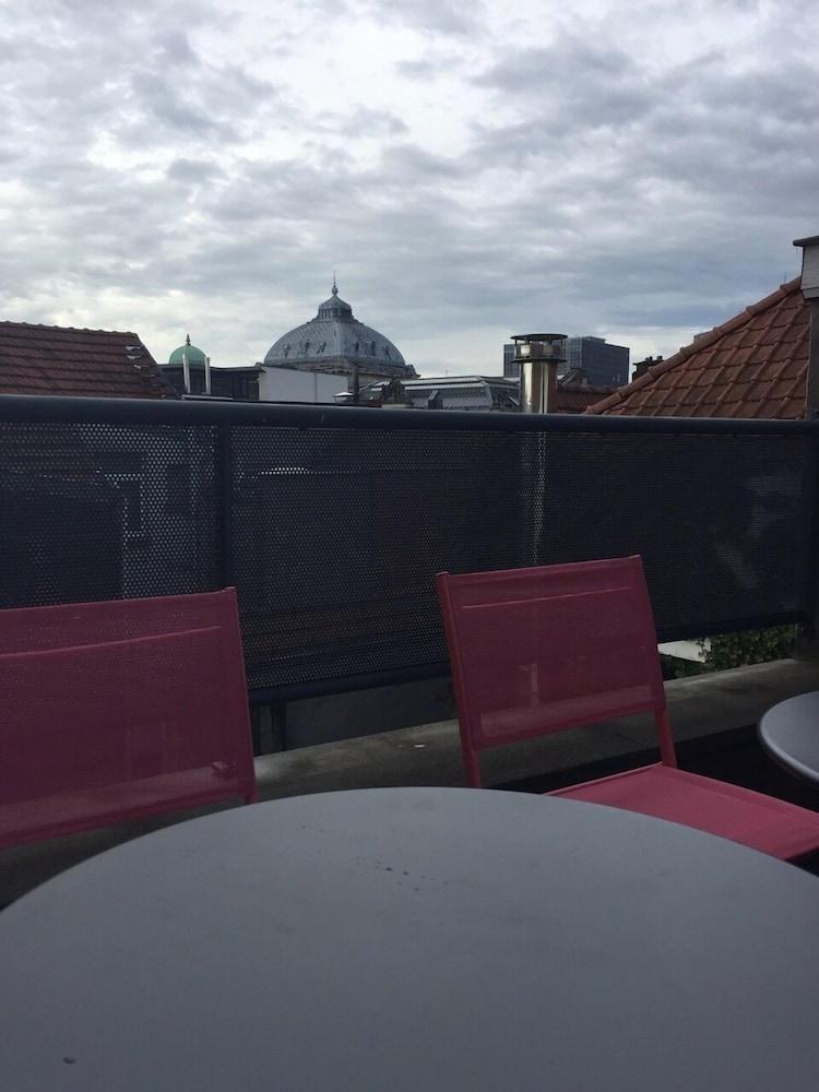 Azimut Flathotel Bruxelles Centre