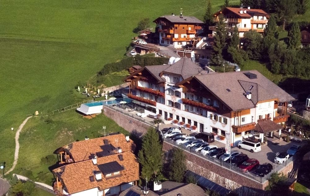 Interski