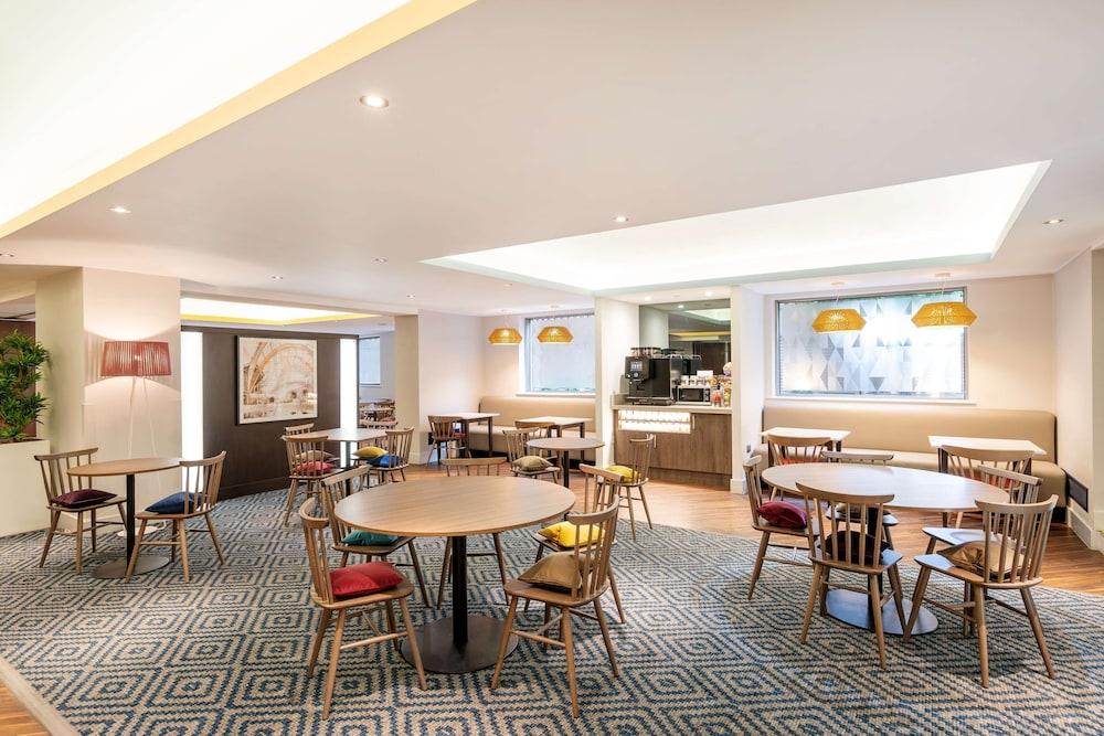 Hampton by Hilton Sheffield