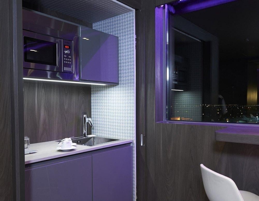 Bloc Hotel Gatwick