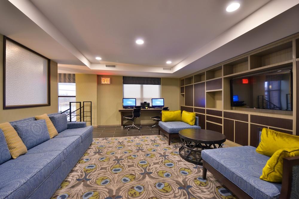 Holiday Inn New York JFK Airport Area