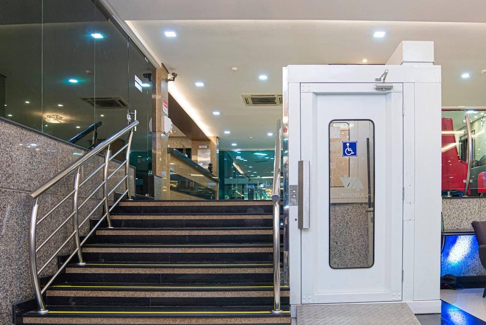 Amazonia Tower Hotel