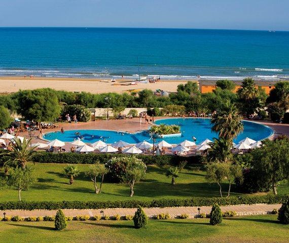 Conte Di Cabrera Hotel Club